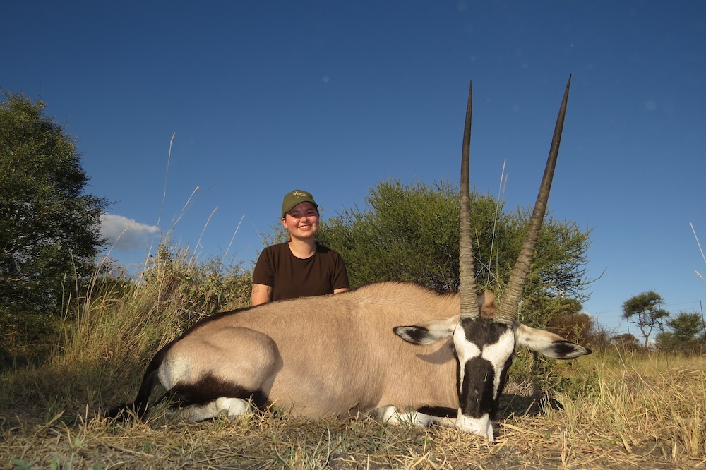 Pitlhwa Safaris - Professional Hunter